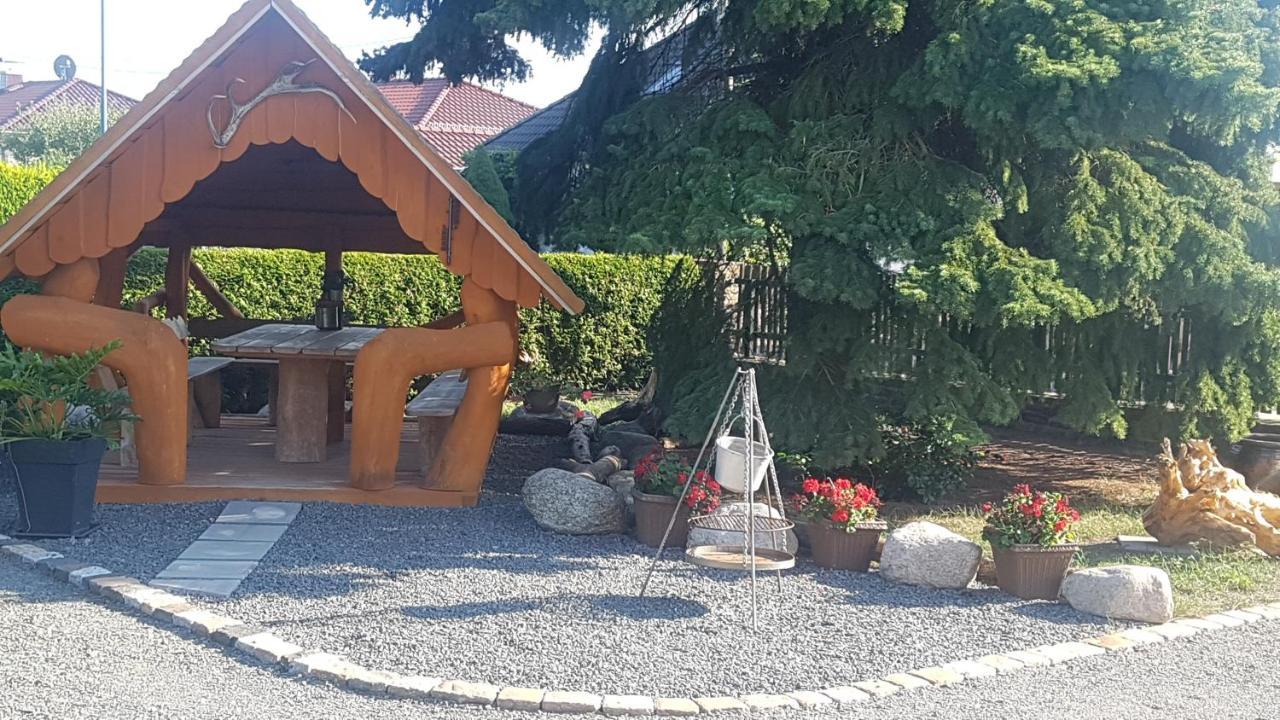Ferienwohnung - Chayenne Apartment Mit 2 Schlafzimmern Klinga Екстериор снимка